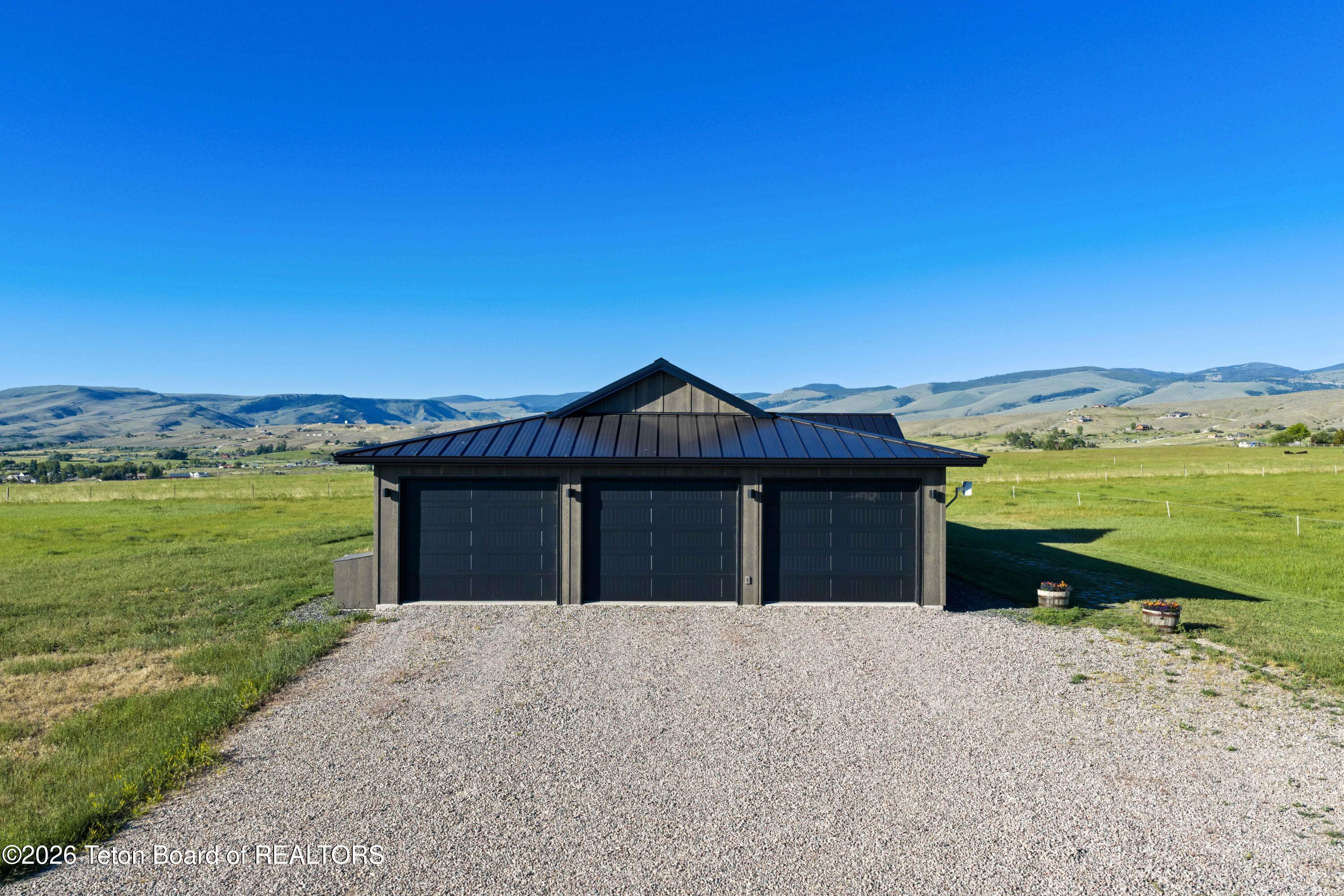 64 Golden Willow Road Lander, WY 82520 - Photo 9 of 81 003