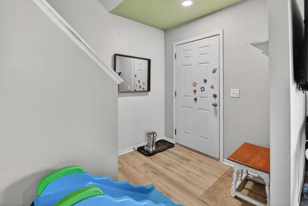 $292,000 | 218 South Musket Ridge Drive, Unit 6, Sun Prairie, WI 53590