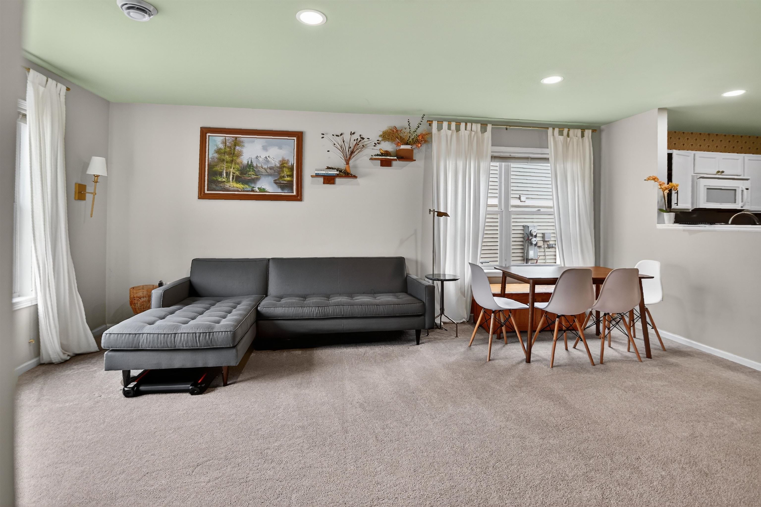 218 South Musket Ridge Drive, Unit 6 Sun Prairie, WI 53590 - Photo 8 of 41