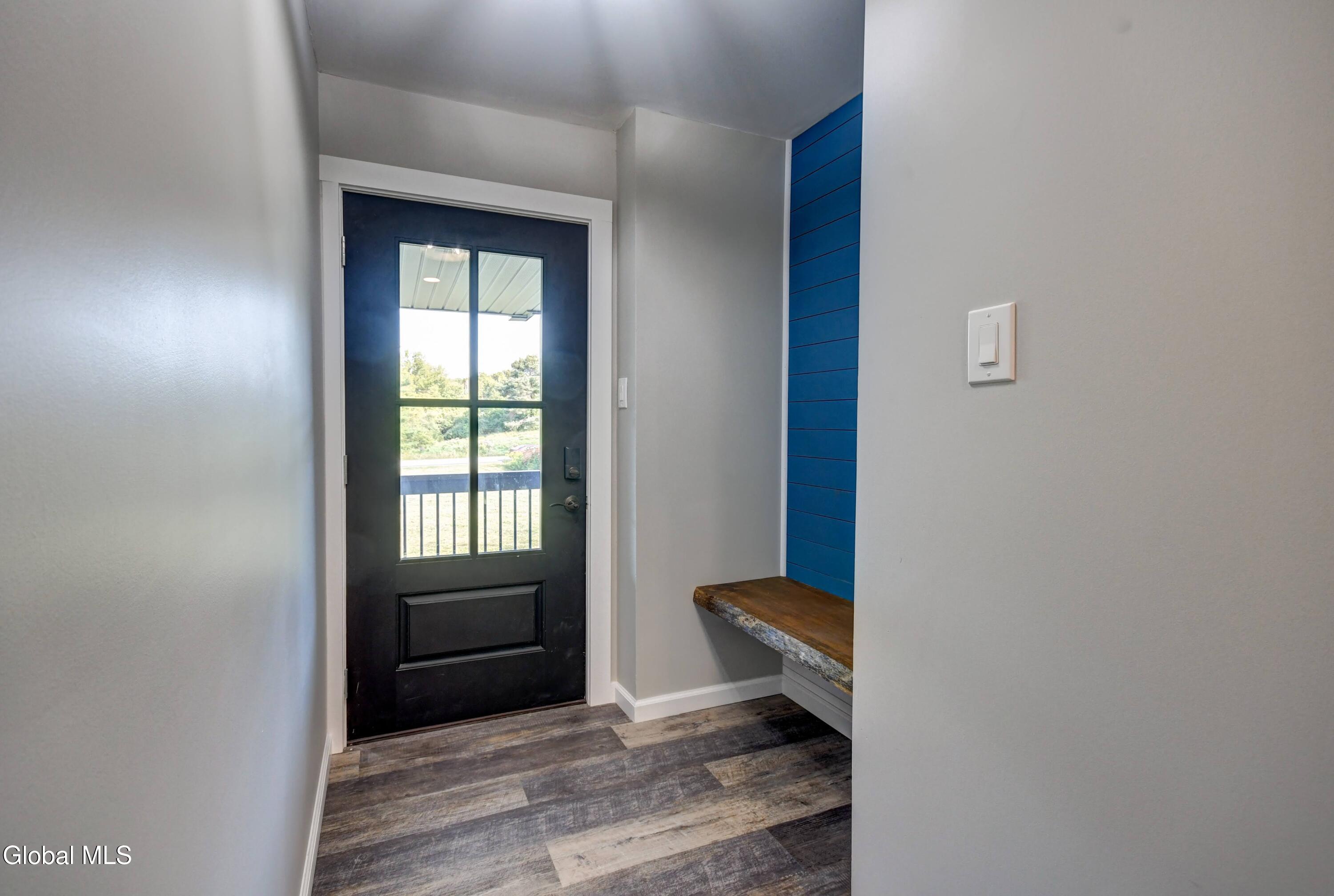 Built in floating bench