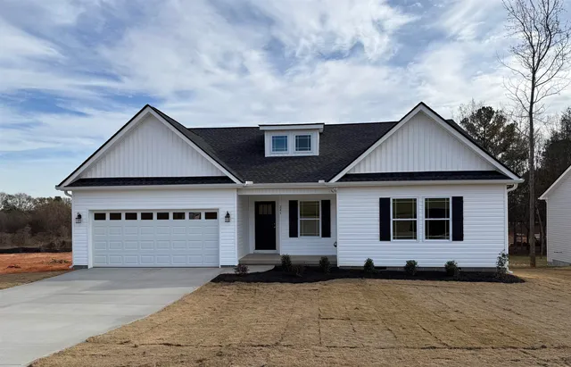 $334,900 | 341 Little Mountain Circle, Inman, SC 29349