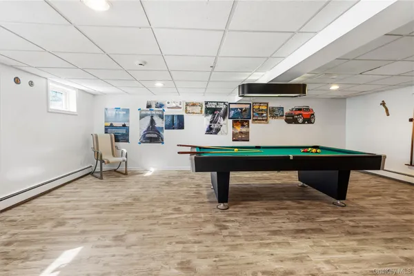 $875,000 | 6 Edcris Lane, Huntington, NY 11743