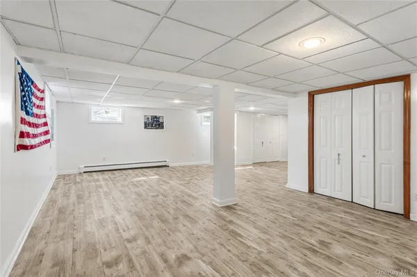 $875,000 | 6 Edcris Lane, Huntington, NY 11743