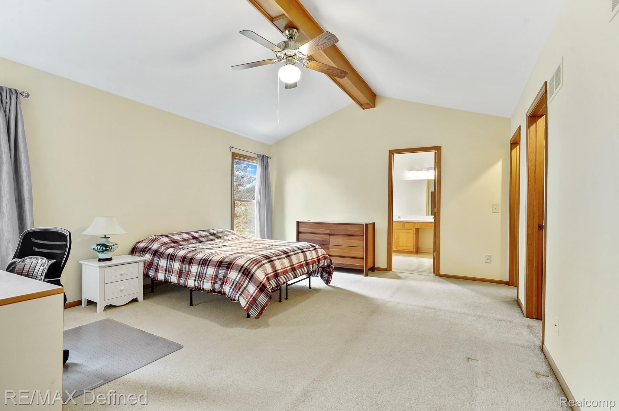 4851 Rambling Drive Troy, MI 48098 - Photo 21 of 43 22.jpg