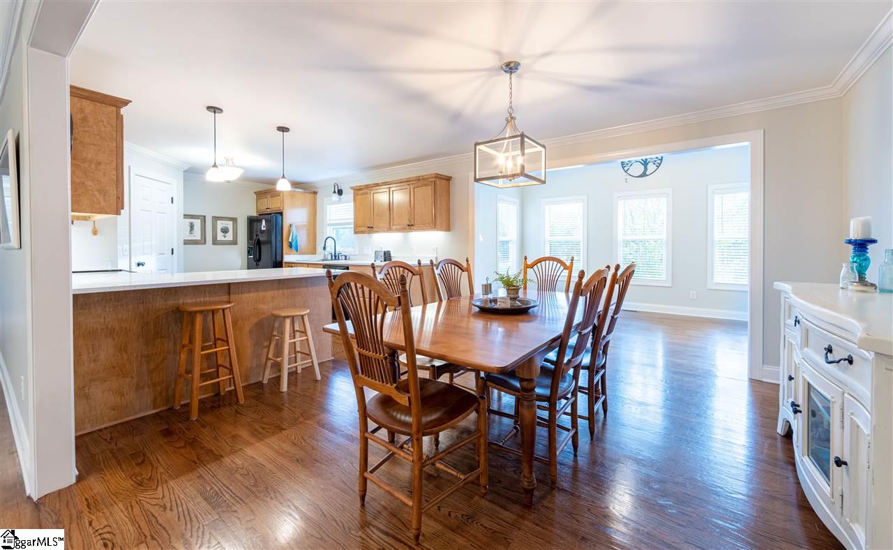 111 Circle Road Greer, SC 29651 - Photo 11 of 36 Gallery Image 11