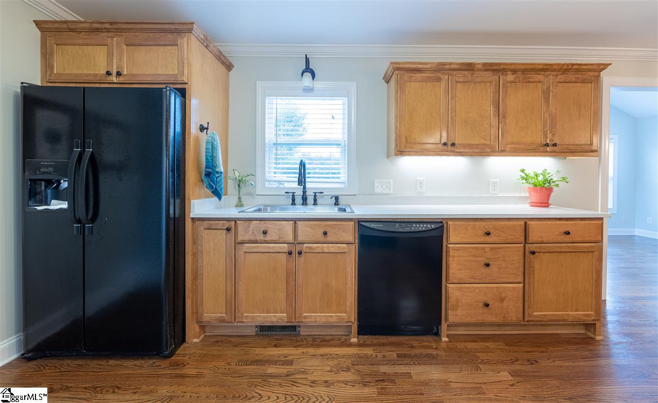 111 Circle Road Greer, SC 29651 - Photo 17 of 36 Gallery Image 17