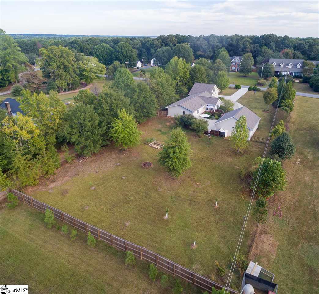 111 Circle Road Greer, SC 29651 - Photo 35 of 36 Gallery Image 35
