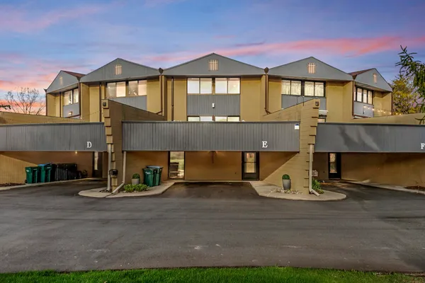 $249,900 | 4545 West Pine Street, Unit E, Appleton, WI 54914