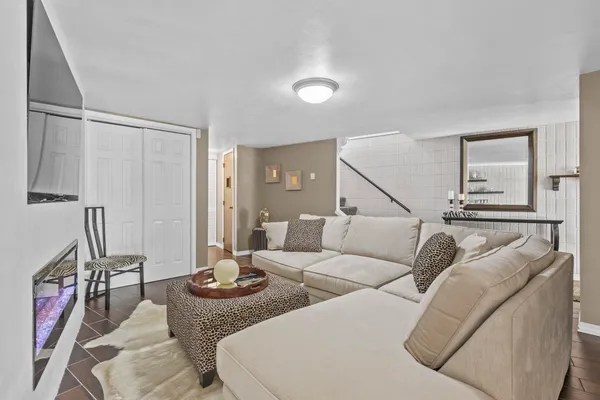 $249,900 | 4545 West Pine Street, Unit E, Appleton, WI 54914