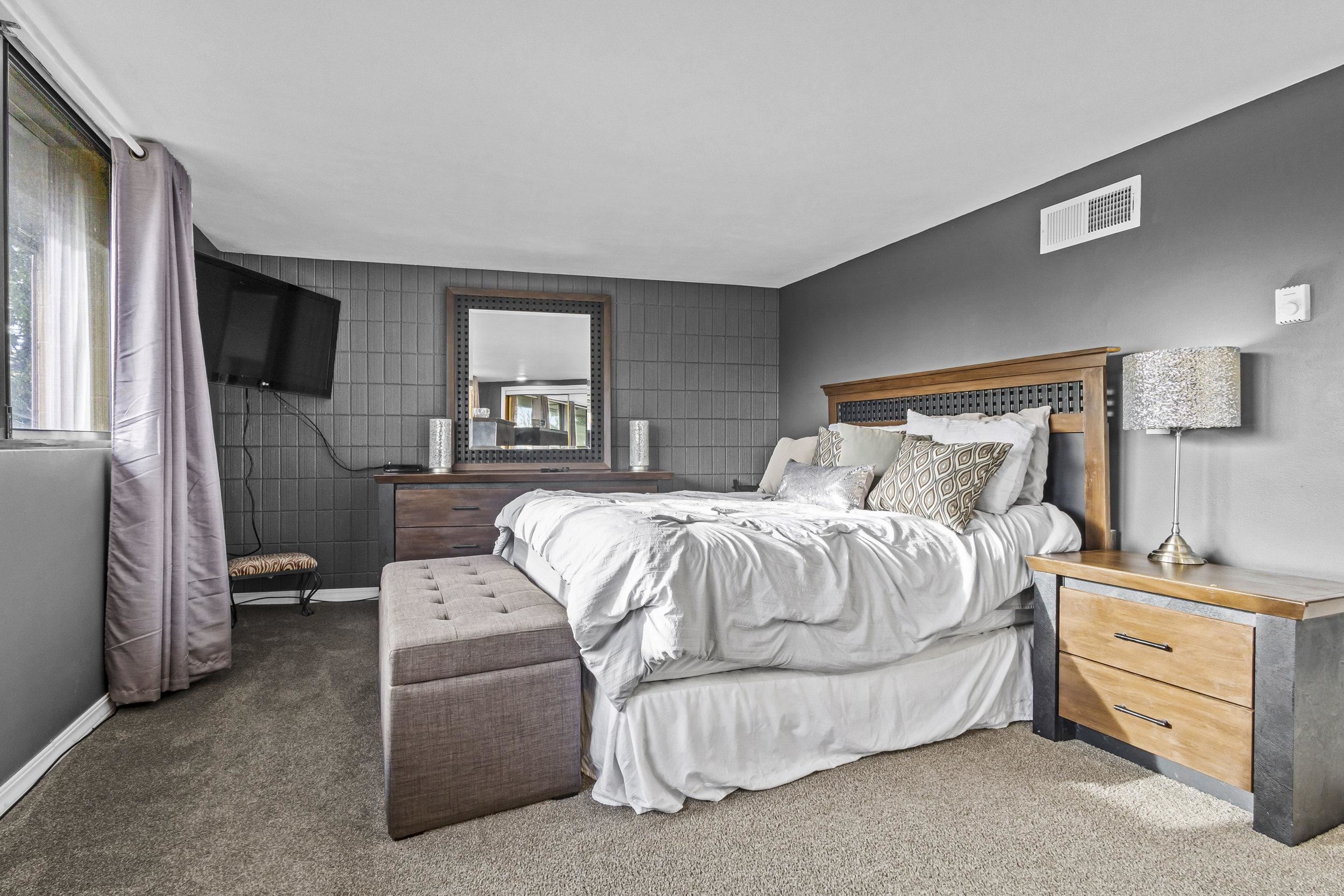 4545 West Pine Street, Unit E Appleton, WI 54914 - Photo 22 of 38