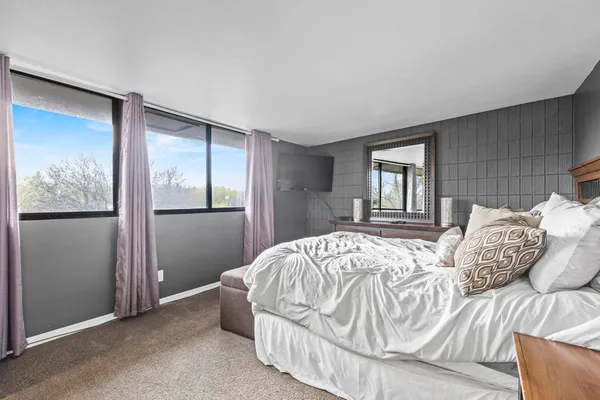 $249,900 | 4545 West Pine Street, Unit E, Appleton, WI 54914