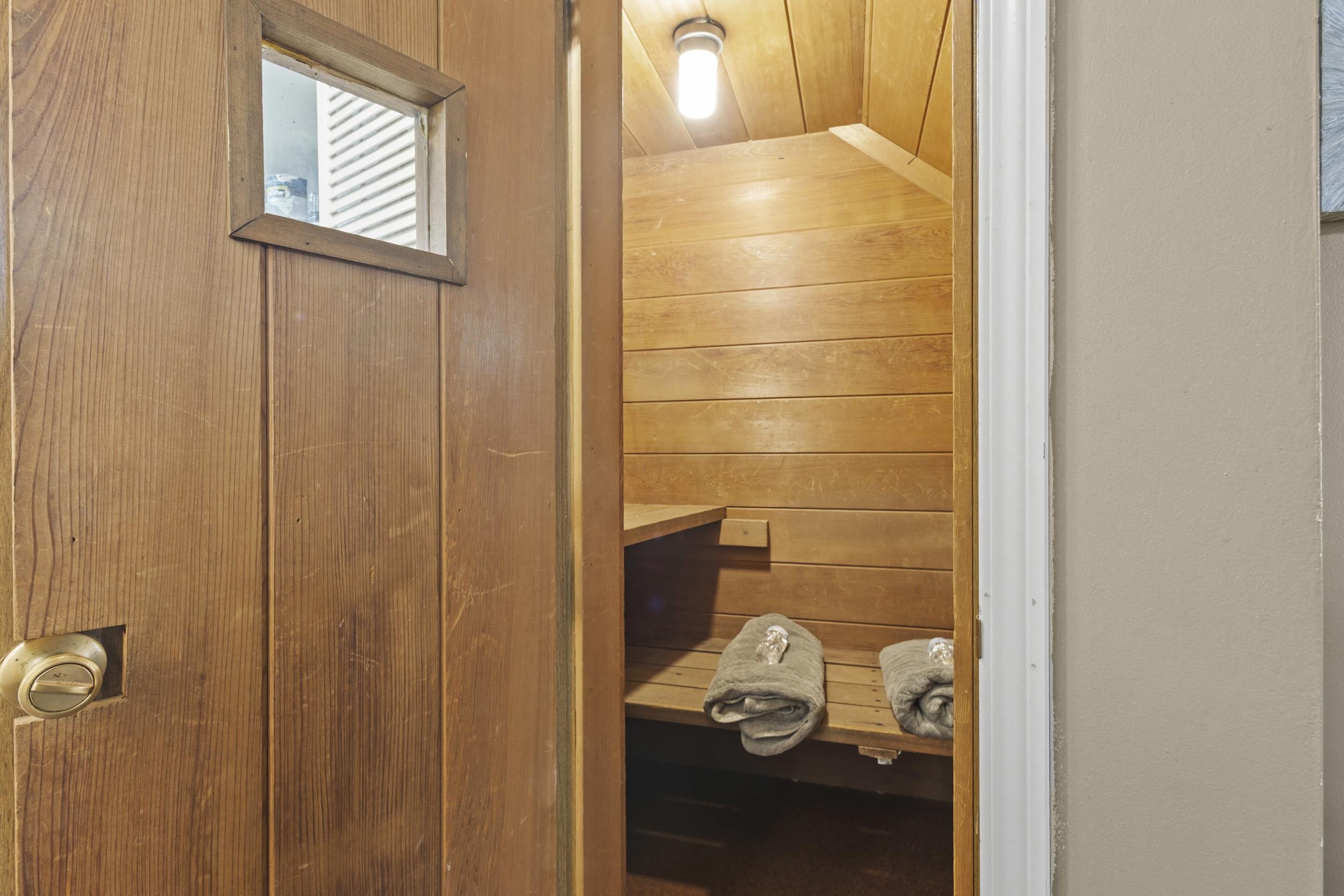 4545 West Pine Street, Unit E Appleton, WI 54914 - Photo 29 of 38