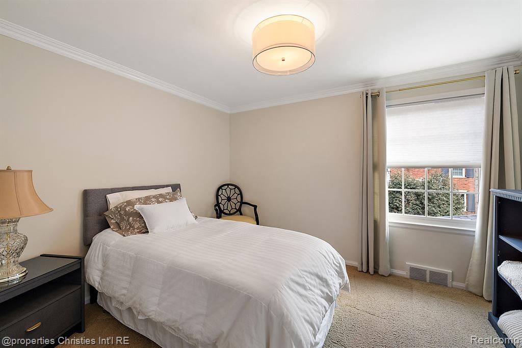 600 Covington Road Bloomfield Hills, MI 48301 - Photo 41 of 63