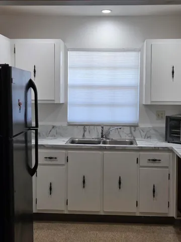 $184,900 | 5042 Lakefront Boulevard, Unit A, Delray Beach, FL 33484