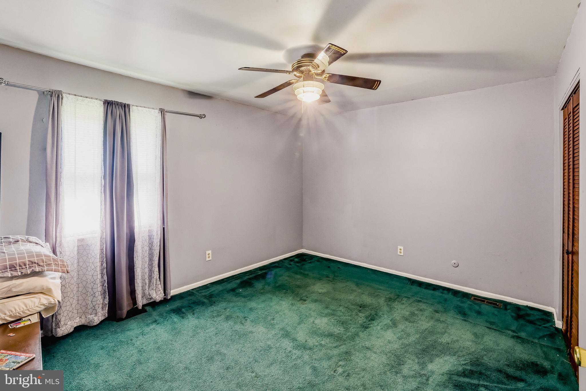 7 Matro Avenue Sicklerville, NJ 08081 - Photo 11 of 21 a view of a room with a fan and a window