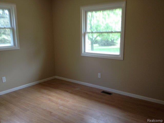 1771 Layton Road Fowlerville, MI 48836 - Photo 11 of 14 photo 9.JPG