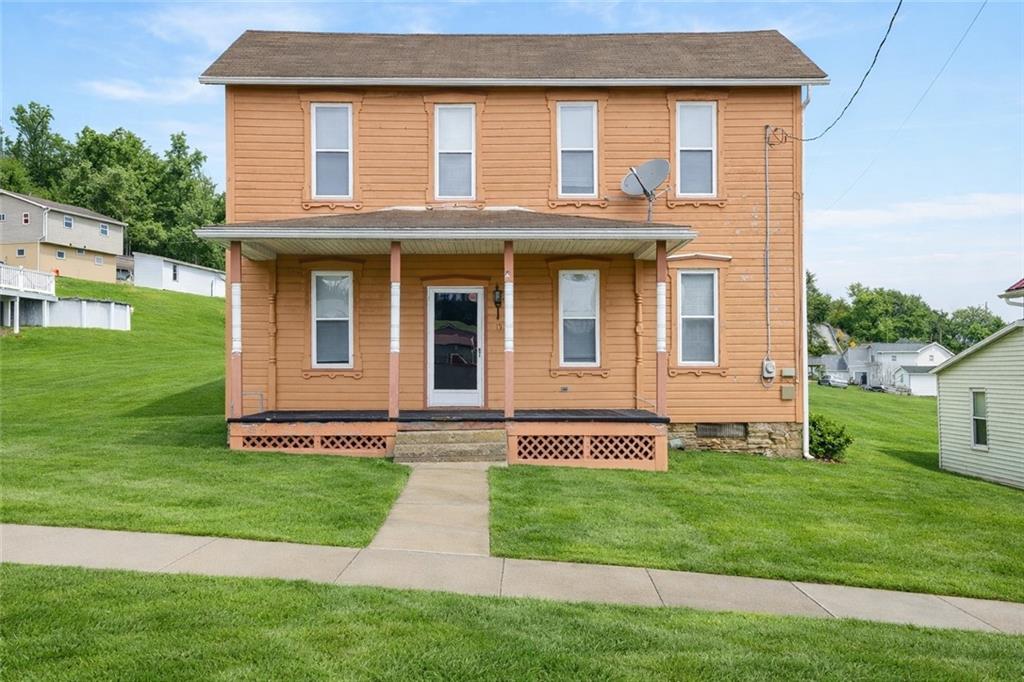 Welcome to 15 Main St, Taylorstown, PA 15365,