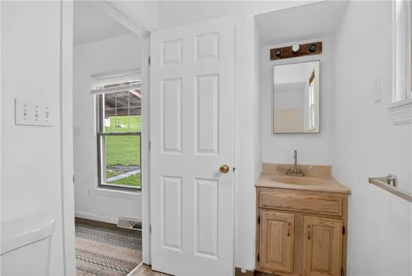 $125,000 | 15 Main Street, Taylorstown, PA 15365