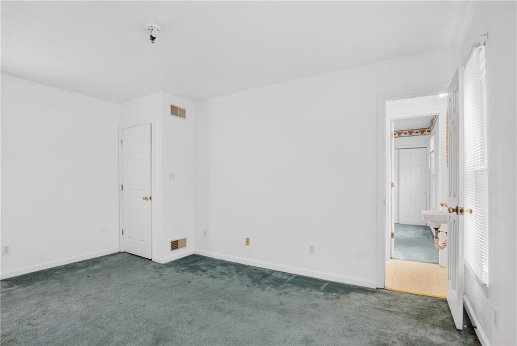 15 Main Street Taylorstown, PA 15365 - Photo 36 of 39 Empty Rooms To Make Your New Home..