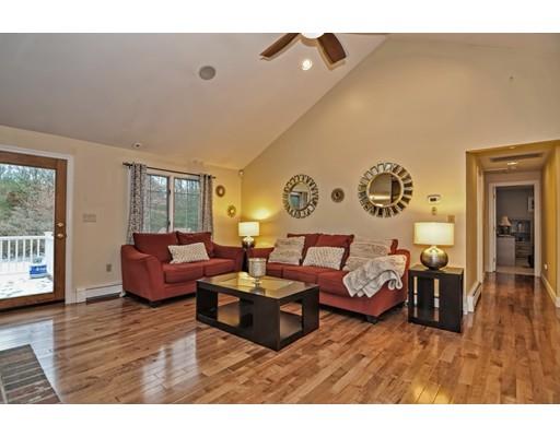 150 Hickory Road Wrentham, MA 02093 - Photo 9 of 30 Gallery Image 9