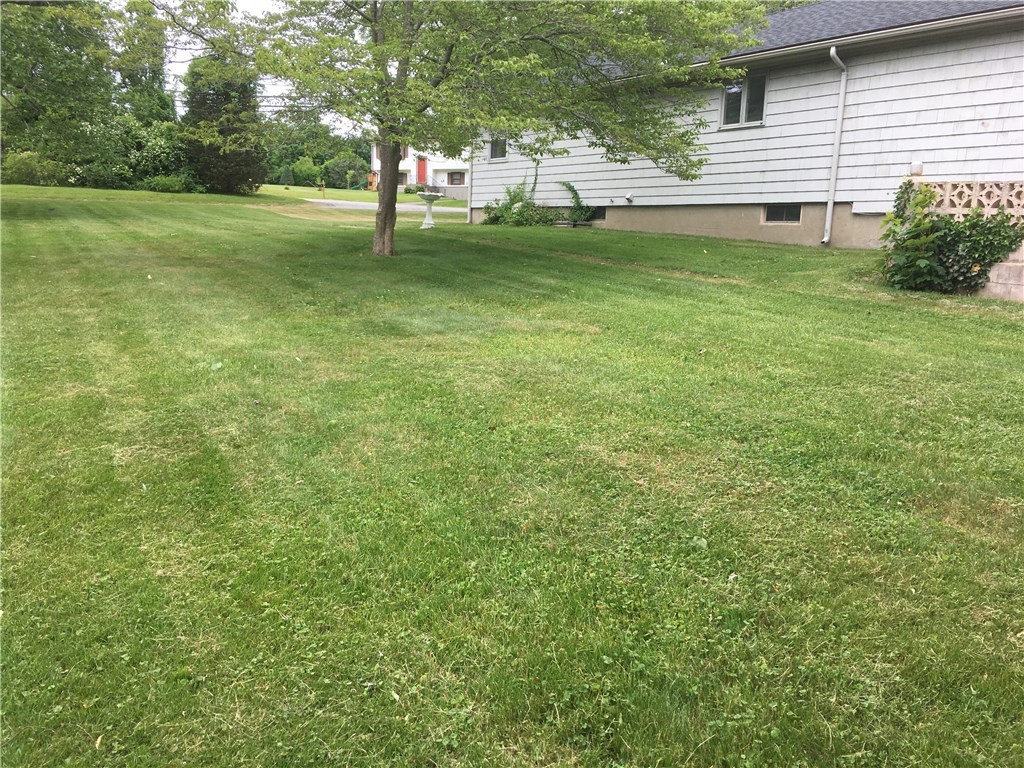 436 Middle Road Portsmouth, RI 02871 - Photo 5 of 24