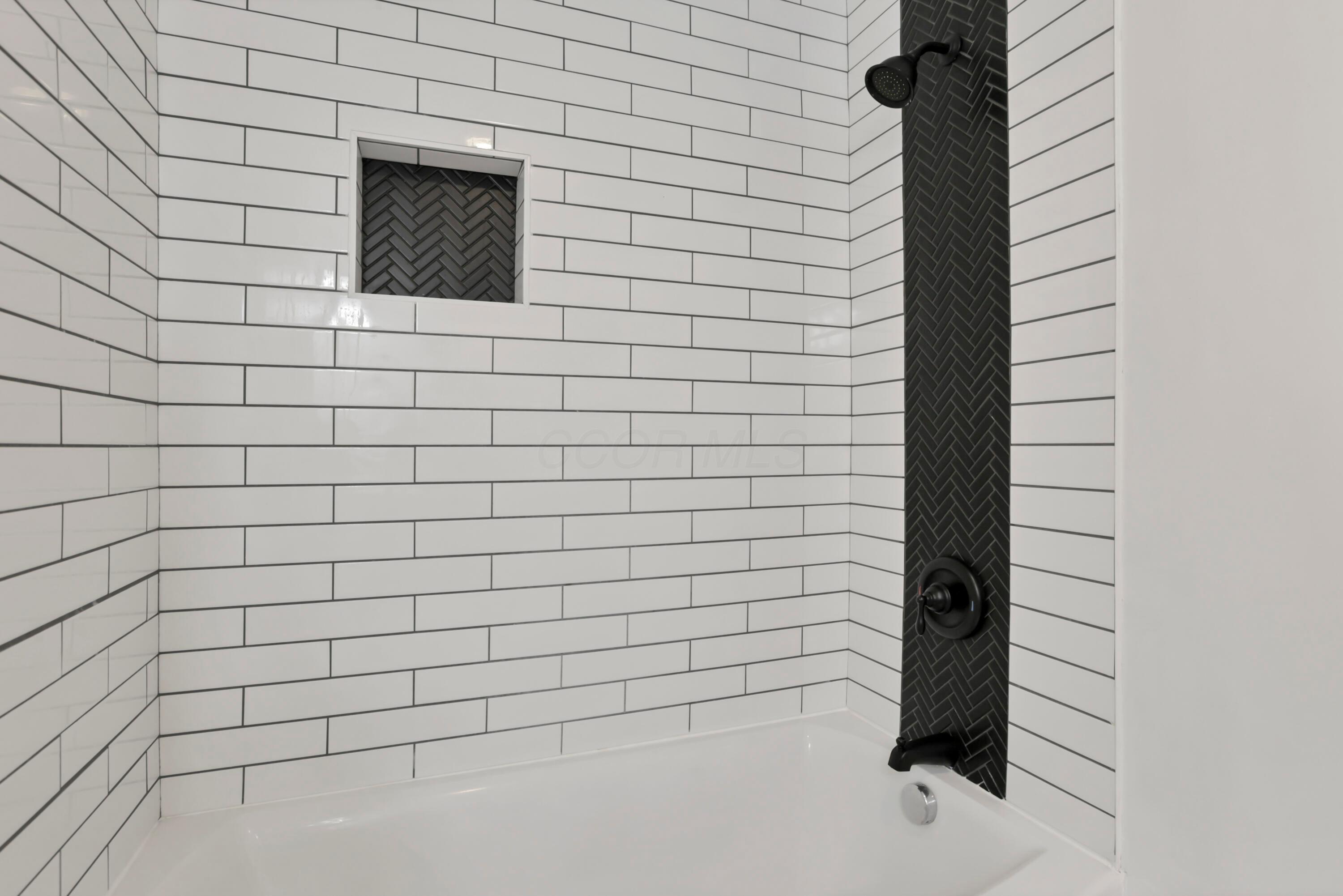 856 Bryden Road Columbus, OH 43205 - Photo 40 of 55 Custom Tile Work