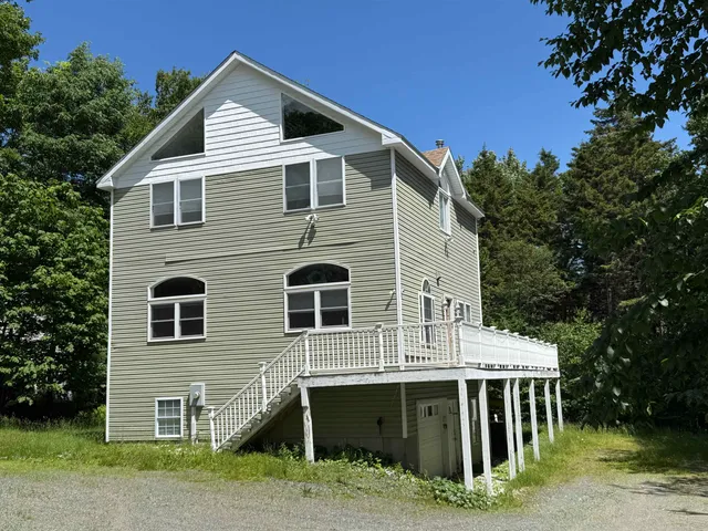$499,000 | 285 Chimney Hill Road, Wilmington, VT 05363