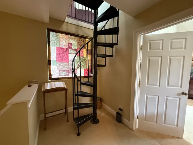 $499,000 | 285 Chimney Hill Road, Wilmington, VT 05363