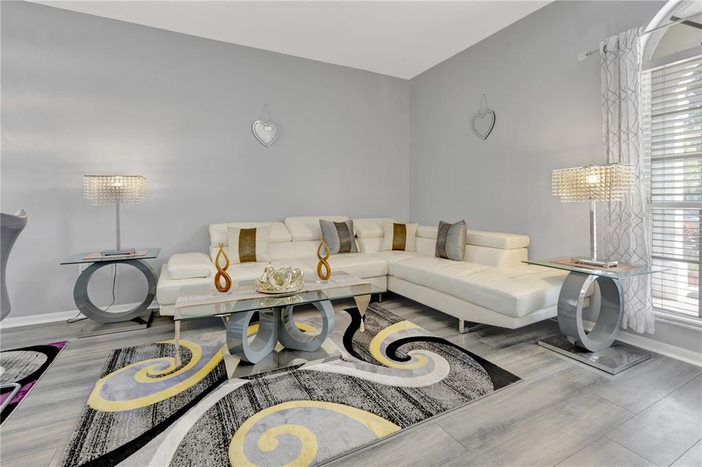 12847 Solola Way Trinity, FL 34655 - Photo 13 of 62