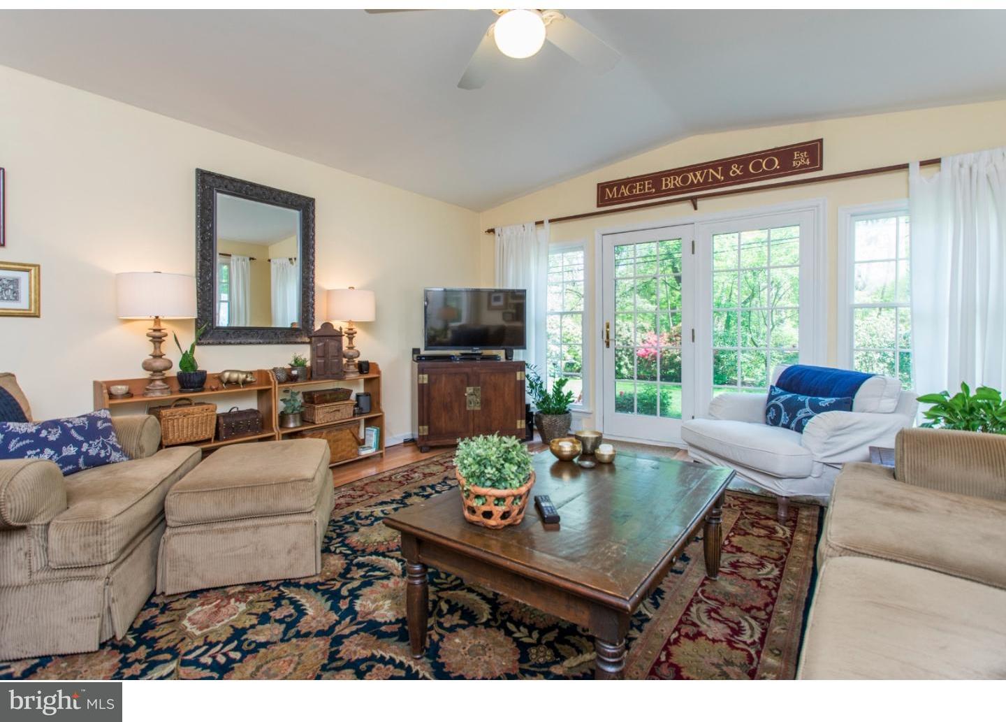 20 Briar Road Oreland, PA 19075 - Photo 12 of 22 Family Room