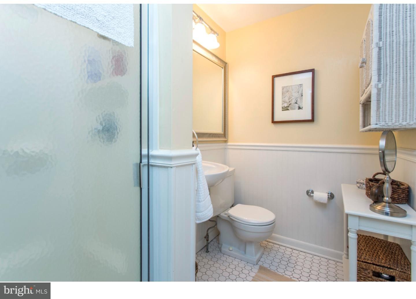 20 Briar Road Oreland, PA 19075 - Photo 15 of 22 Master Bathroom