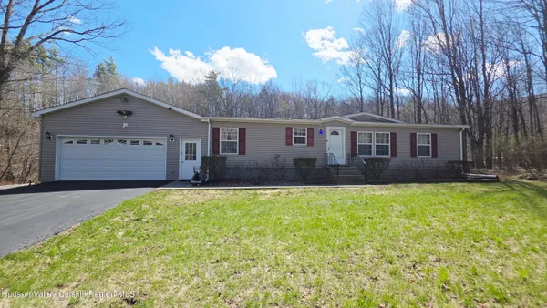 $360,000 | 141 Old S Durham Highway, Acra, NY 12405