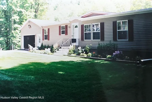 $360,000 | 141 Old S Durham Highway, Acra, NY 12405