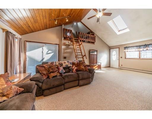 81 Wood Road Westfield, MA 01085 - Photo 7 of 27 Gallery Image 7