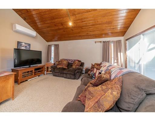 81 Wood Road Westfield, MA 01085 - Photo 8 of 27 Gallery Image 8