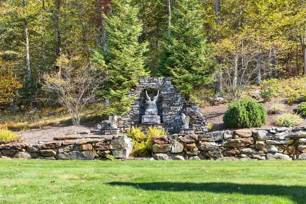 $2,250,000 | 59 Westview Drive, Peterborough, NH 03458