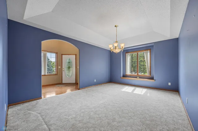 $607,900 | 433 Kroshus Drive, Dilworth, MN 56529