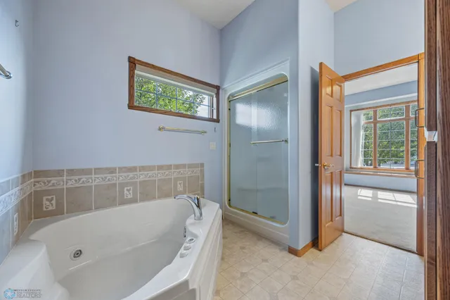 $607,900 | 433 Kroshus Drive, Dilworth, MN 56529