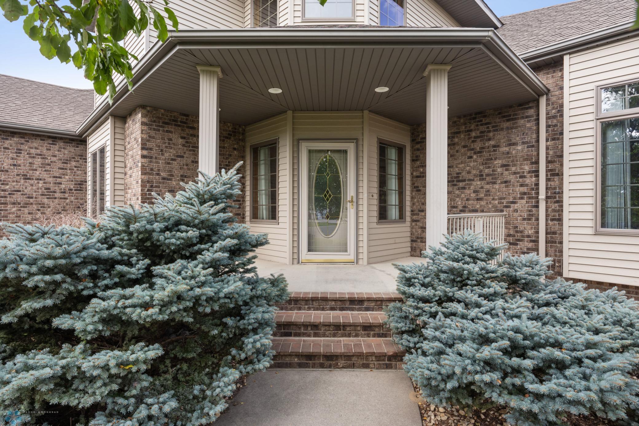 433 Kroshus Drive Dilworth, MN 56529 - Photo 3 of 54