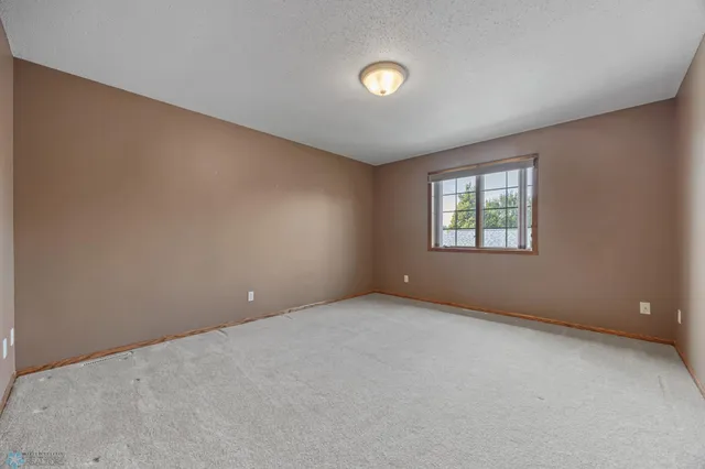 $599,000 | 433 Kroshus Drive, Dilworth, MN 56529