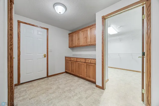 $599,000 | 433 Kroshus Drive, Dilworth, MN 56529