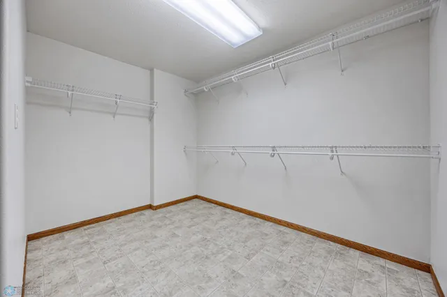 $607,900 | 433 Kroshus Drive, Dilworth, MN 56529