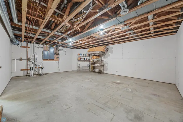 $599,000 | 433 Kroshus Drive, Dilworth, MN 56529