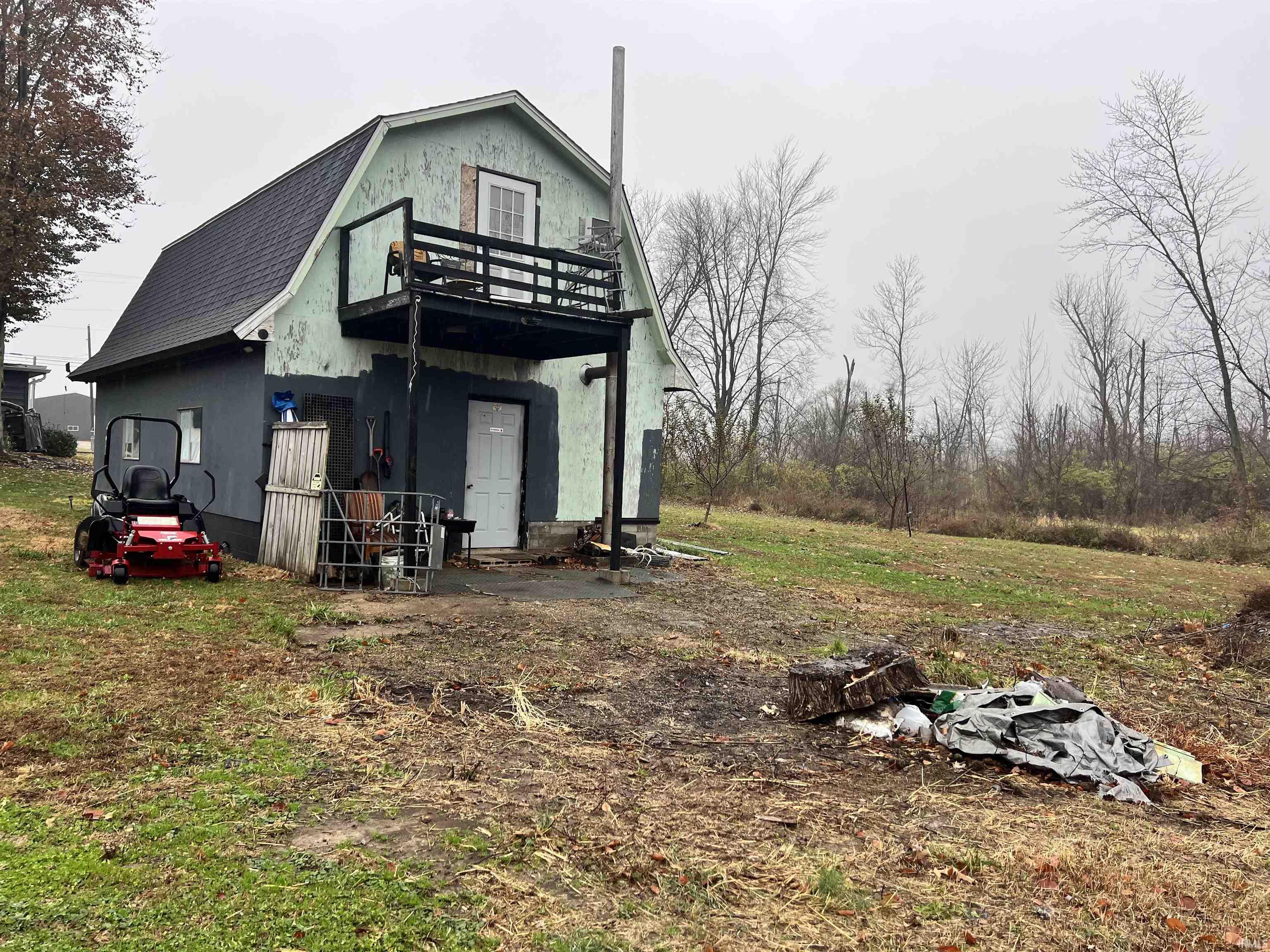 917.5 North Section Street Sullivan, IN 47882 - Photo 6 of 10