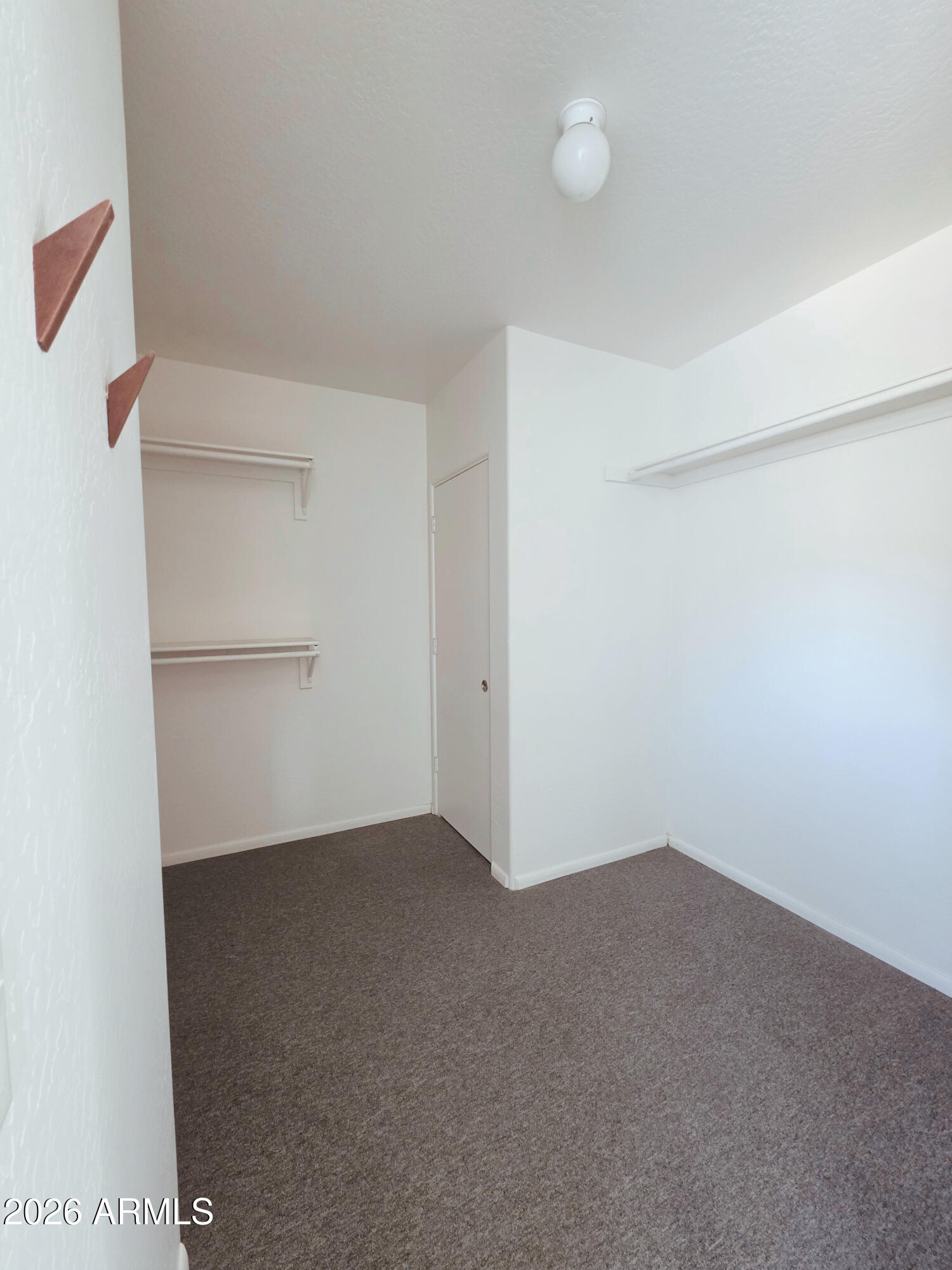 933 West Mercer Lane Phoenix, AZ 85029 - Photo 34 of 46 a view of an empty room