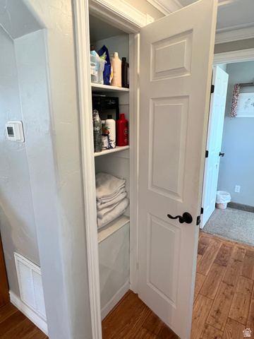 1852 East 3500th Street South Vernal, UT 84078 - Photo 19 of 46 View of hall closet