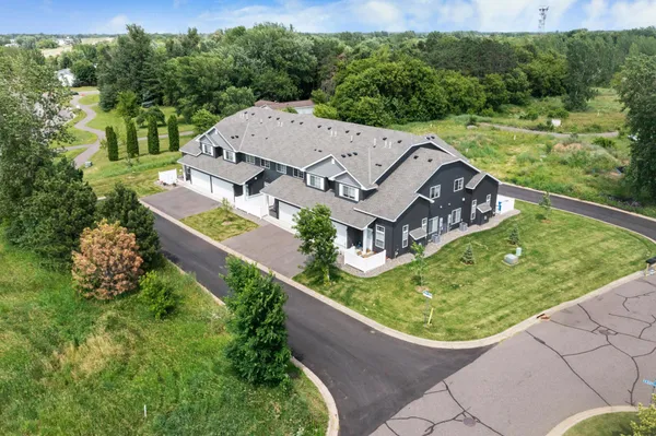 $2,100 | 1796 Calhoun Court South, Cambridge, MN 55008