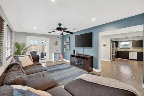 $699,990 | 1401 Northwest 46th Street, Fort Lauderdale, FL 33309