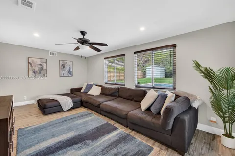 $699,990 | 1401 Northwest 46th Street, Fort Lauderdale, FL 33309