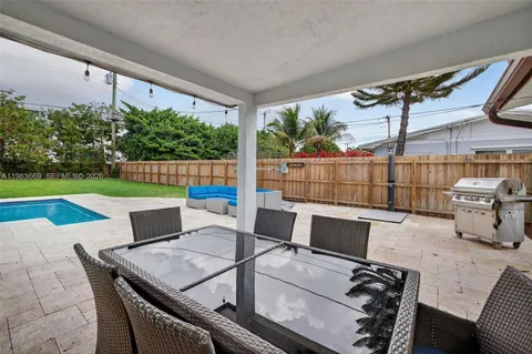 $699,990 | 1401 Northwest 46th Street, Fort Lauderdale, FL 33309